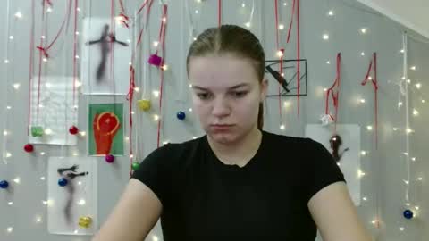 Nana online show from 11.26.25