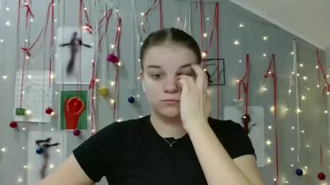 Nana online show from 12.02.25