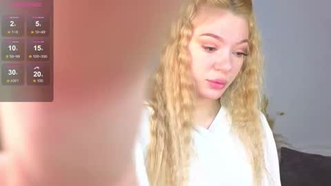 Hello im Lola online show from 01.06.26