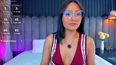 Nanda online show from 04.06.26