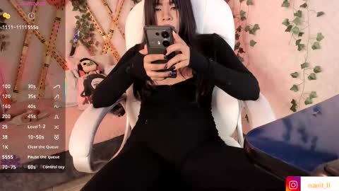 anna online show from 10.22.25