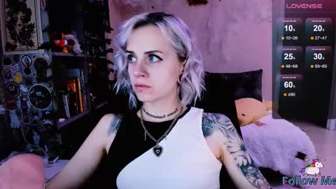 Monday-Friday 12-4 AM and 6-9 AM New York time online show from 10.06.25