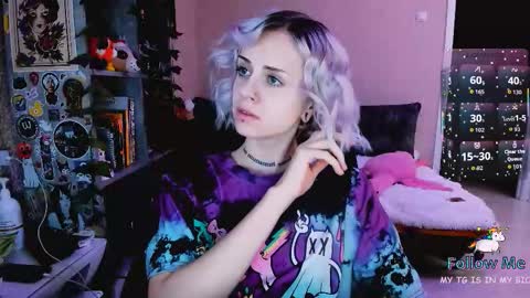 Monday-Friday 12-4 AM and 6-9 AM New York time online show from 12.03.25