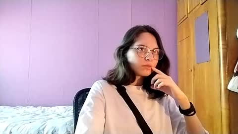 Snapshot of nannetteloza chatting on 01.14.26 Margo online show from 01.14.26