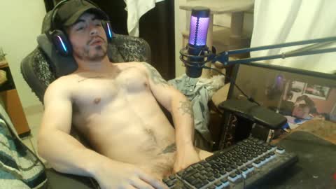 Snapshot of nansmile chatting on 09.28.25 Nan online show from 09.28.25