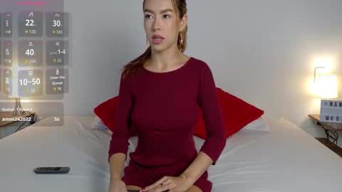 nany_model25 online show from 09.10.25