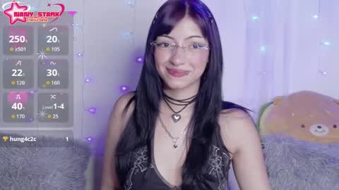 Snapshot of nany_stark_ chatting on 09.17.25 NANY online show from 09.17.25