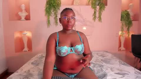 nanymoreno online show from 10.18.25