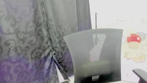  Naoko  online show from 12.20.25