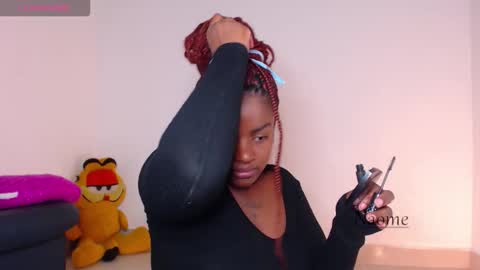 Nao.... model Independiente online show from 01.10.26