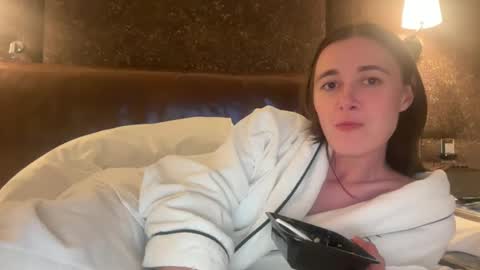 Snapshot of naomi________ chatting on 06.01.26 Naomi online show from 06.01.26