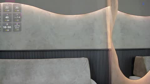 Snapshot of naomi_dasilva chatting on 02.01.25 Naomi online show from 02.01.25