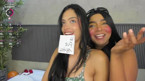 Snapshot of naomi_dasilva chatting on 02.08.25 Naomi online show from 02.08.25