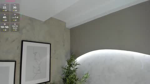 Snapshot of naomi_dasilva chatting on 02.09.25 Naomi online show from 02.09.25