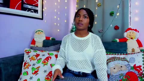 Nahomi Jones online show from 12.15.24