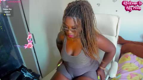 Nathalia King online show from 02.18.26