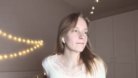 Naomi online show from 05.05.26