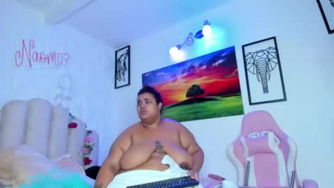 Snapshot of naomiasha_ chatting on 01.30.25 online show from 01.30.25