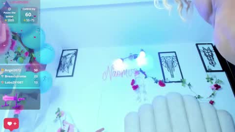Snapshot of naomiasha_ chatting on 03.06.25 online show from 03.06.25
