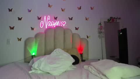 Snapshot of naomiasha_ chatting on 09.27.25 online show from 09.27.25