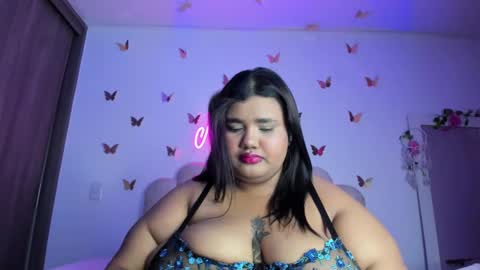 Snapshot of naomiasha_ chatting on 09.30.25 online show from 09.30.25