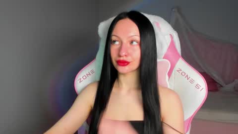 Naomi online show from 02.11.26