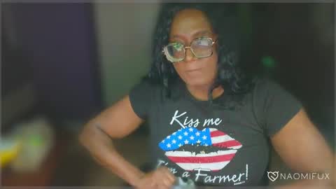 Naomi online show from 02.17.25