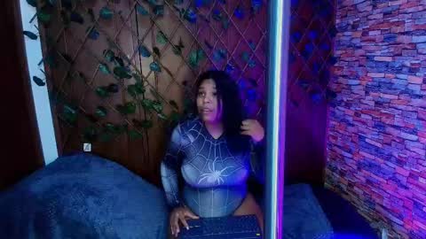 Naomi Campbel online show from 10.22.25