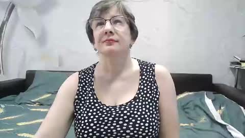 naomimolligan online show from 03.30.26