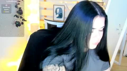 Naomi online show from 02.08.26