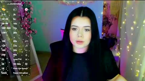Naomi online show from 06.20.26