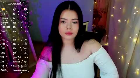 Naomi online show from 06.26.26