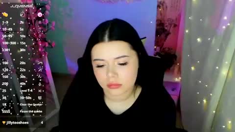 Naomi online show from 07.06.26