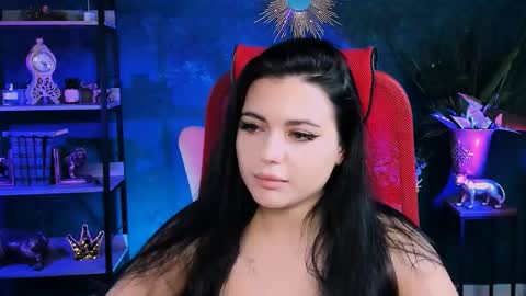 naomiwilsons online show from 10.08.25