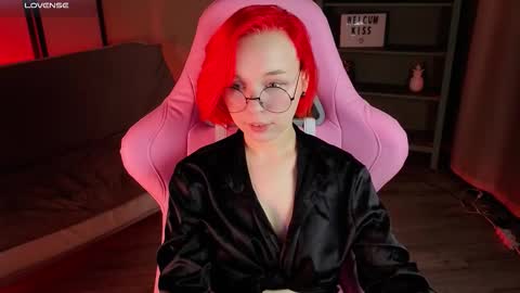 Naomi online show from 09.09.25