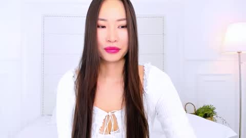 Naomi online show from 11.21.25