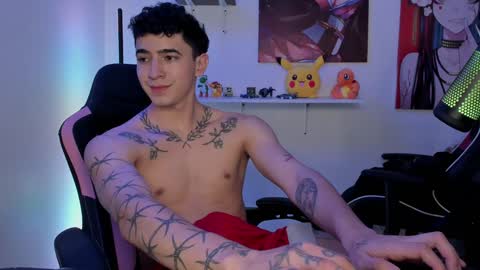 Snapshot of naranjo_seb chatting on 12.31.24 sebastian online show from 12.31.24