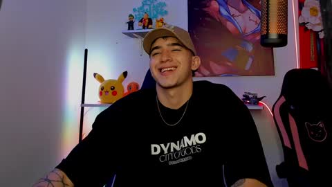 Snapshot of naranjo_seb chatting on 01.17.25 sebastian online show from 01.17.25