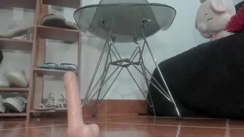 Snapshot of nasha__brown chatting on 02.10.25 Nasha online show from 02.10.25