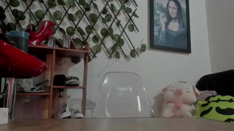Snapshot of nasha__brown chatting on 10.15.25 Nasha online show from 10.15.25