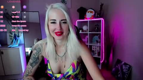 Snapshot of nastasya_cute chatting on 06.21.26 Nastya online show from 06.21.26