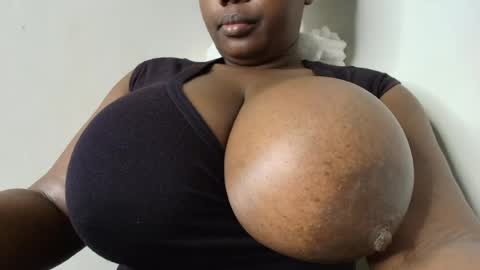 Snapshot of nasty_nohelah chatting on 07.22.26 chimummy online show from 07.22.26