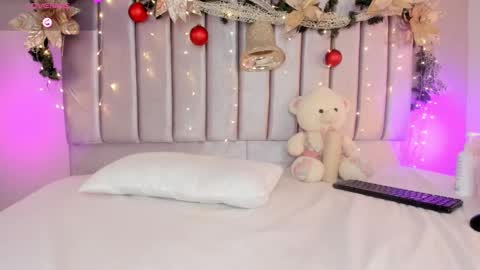 Snapshot of nastyalvanova chatting on 12.14.24 Deisy online show from 12.14.24
