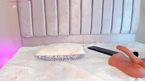 Snapshot of nastyalvanova chatting on 03.12.25 Deisy online show from 03.12.25