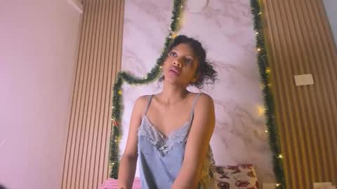 Natalia online show from 12.21.25