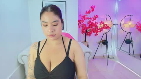Snapshot of natalia_cartier chatting on 06.23.26 Natalia. online show from 06.23.26