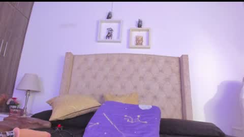 Natalia online show from 12.21.24