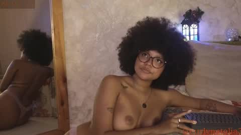Snapshot of natalia_curlyx chatting on 02.10.25 natalia_curlyx online show from 02.10.25