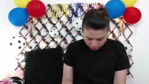 Snapshot of natalia_walker chatting on 06.26.26 Natalia Walker online show from 06.26.26
