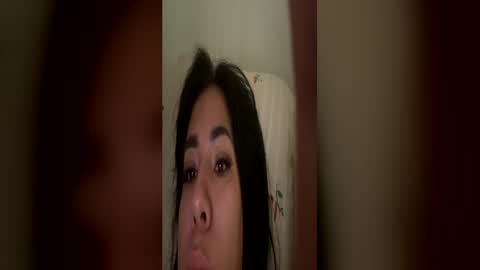 Snapshot of natalie_dream chatting on 05.18.26 natalia online show from 05.18.26